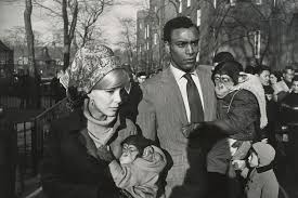 Writing About Photographs: Geoff Dyer Meets Garry Winogrand