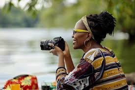Working With Photographs: Introductory Approaches