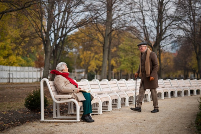 Les bancs bavards