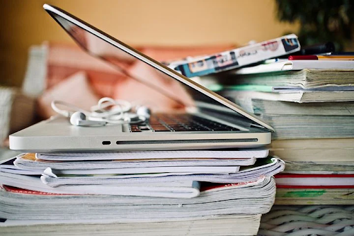 Hybrid Learning: at school and online