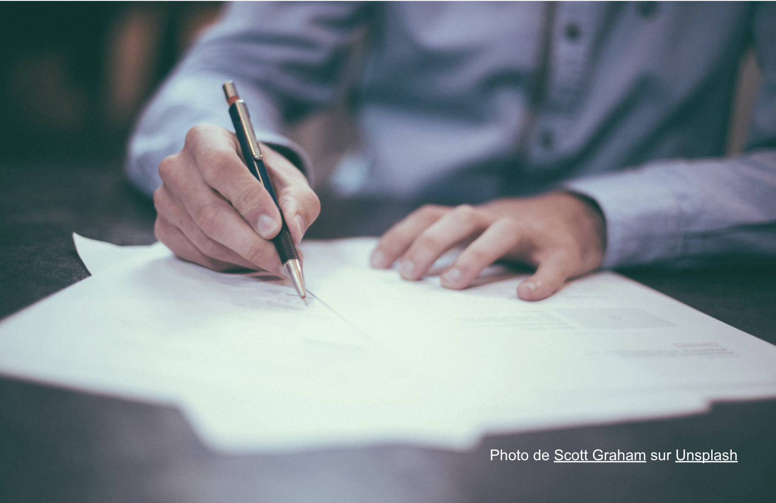 Lettre et courriel/e-mail formels