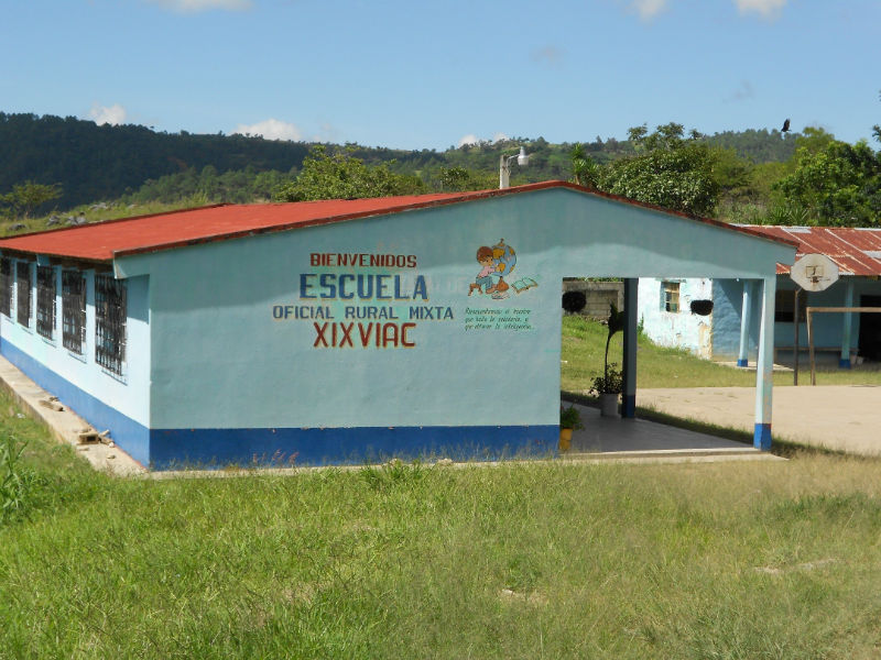 Una escuela guatemalteca (profesores)
