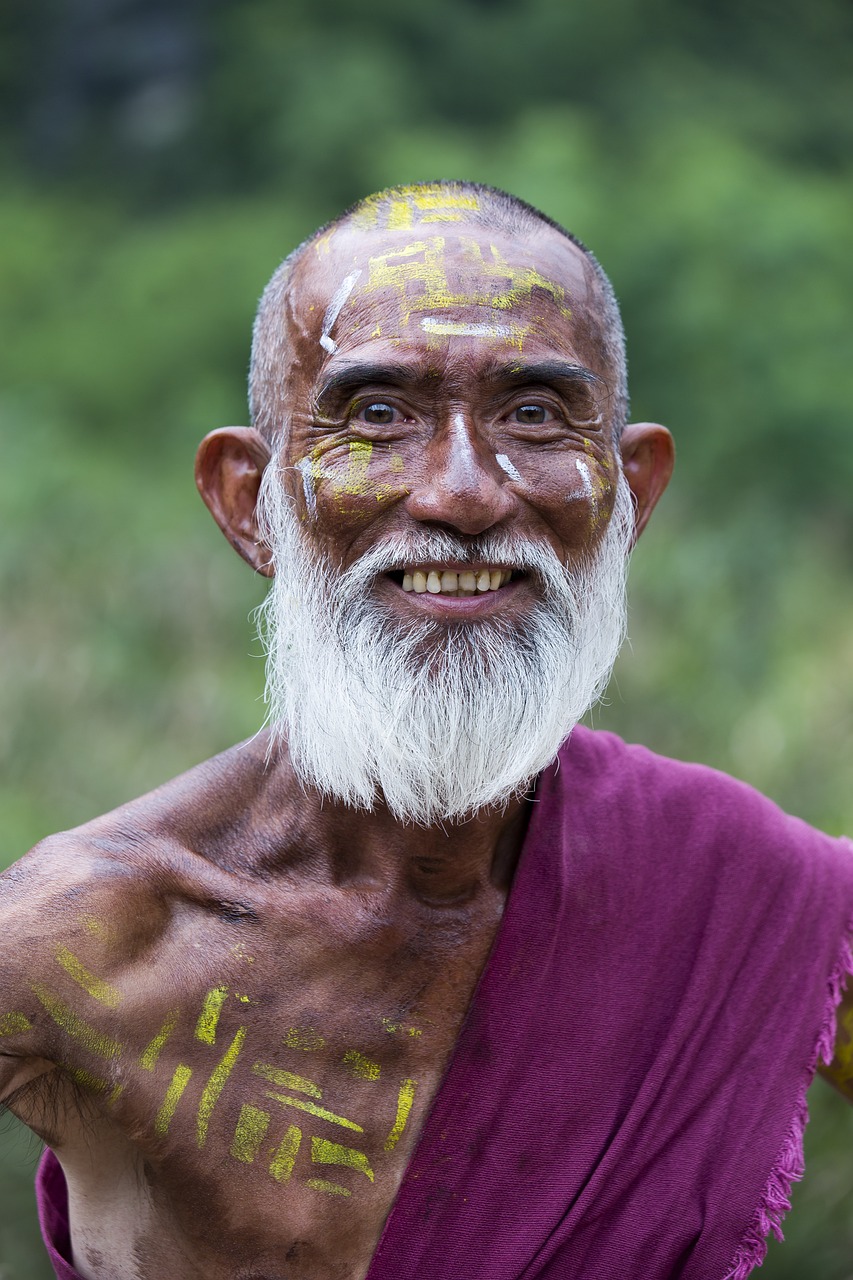 Knowledge and Indigenous Societies: Methods and tools